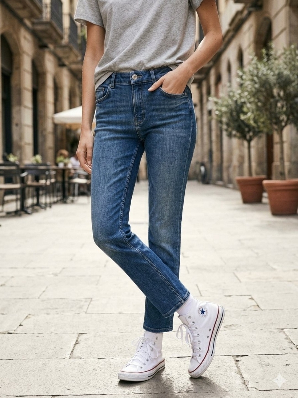 Massimo Dutti Women Classic Mid Rise Straight Leg Jeans